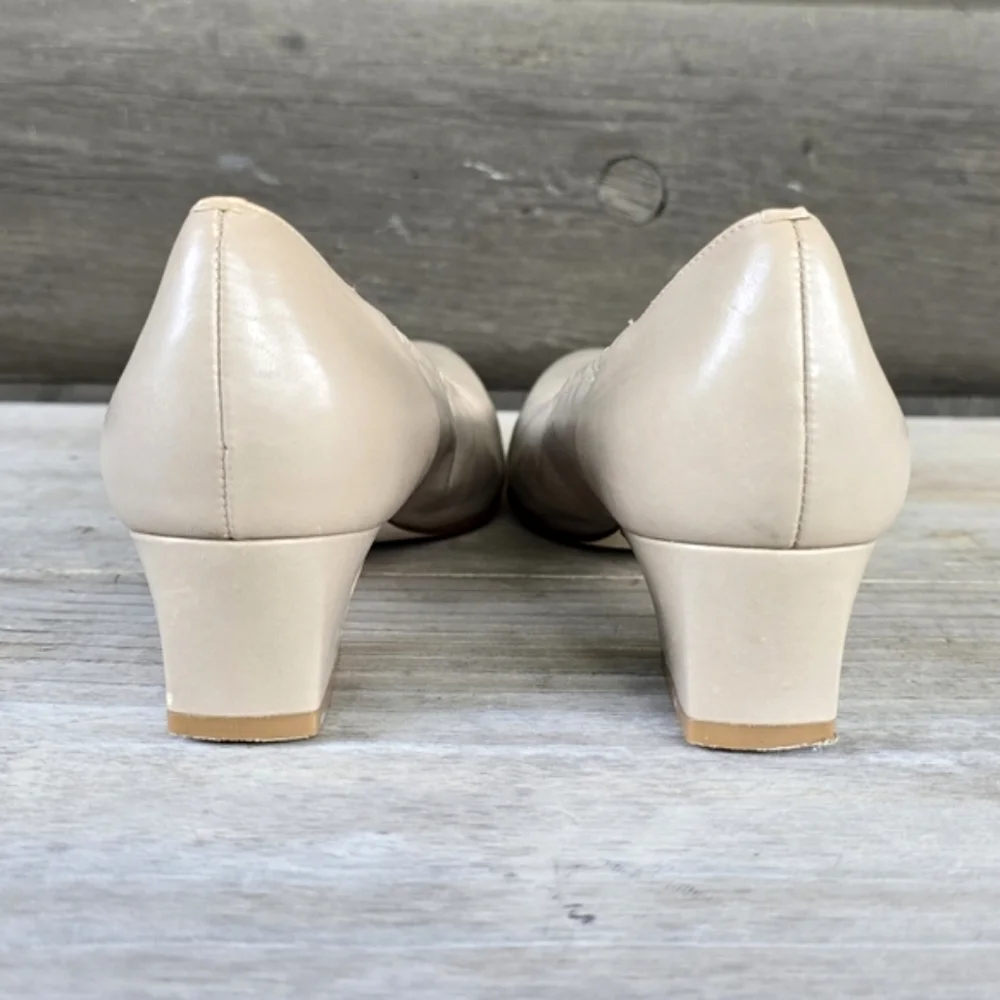 Naturalizer Roslyn 90s Minimalist Revival Leather Block Heel Comfort Pumps 8.5M